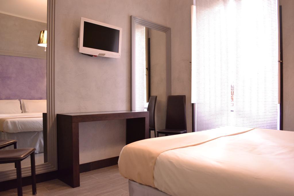 Hotel Tiburtina House Roma Exterior foto
