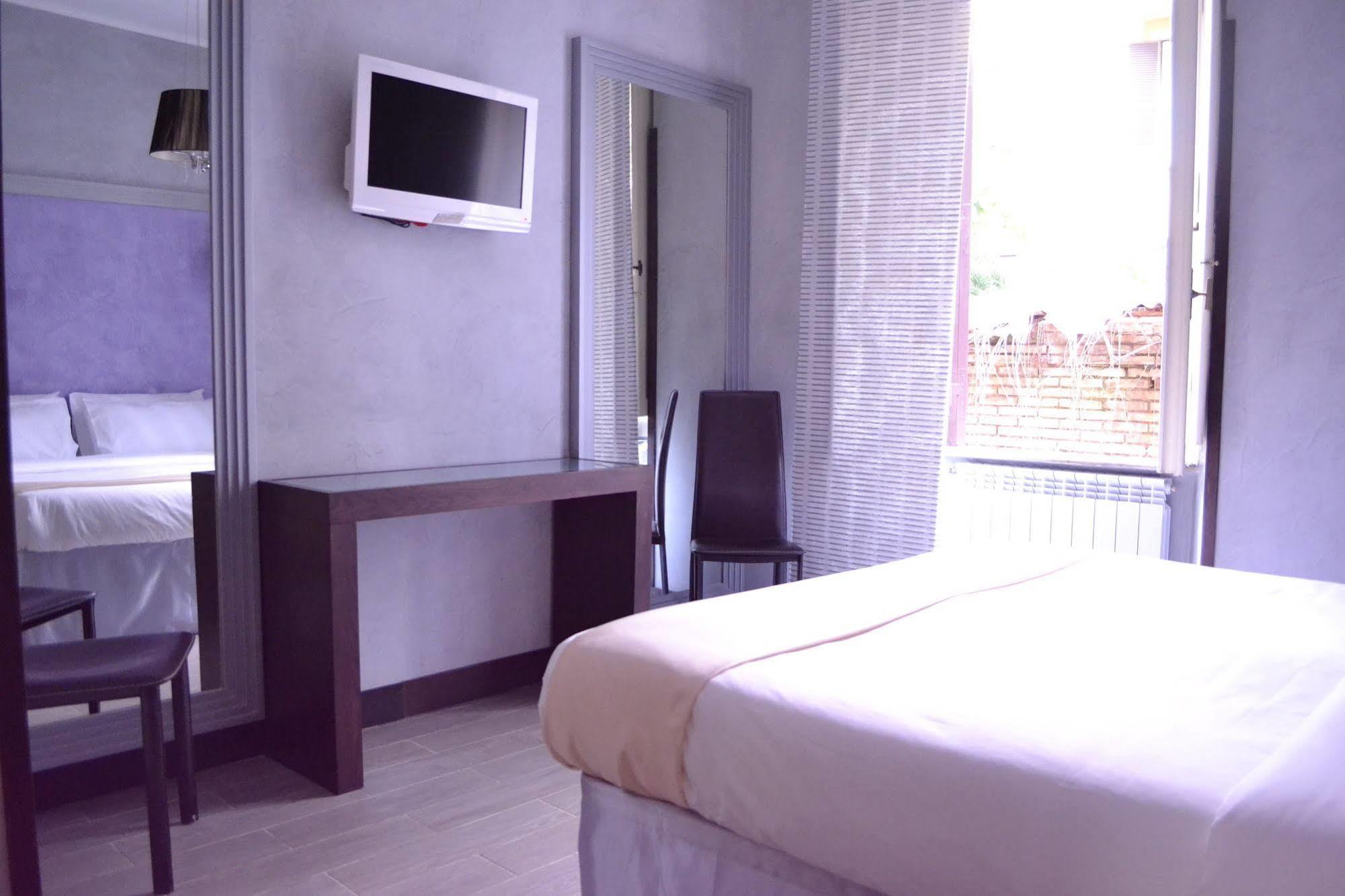 Hotel Tiburtina House Roma Exterior foto
